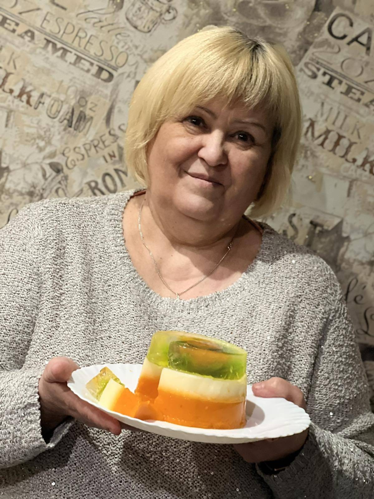 Майстер виробничого навчання КЦПОММ Людлмила Щербак посіла ІІ місце у Всеукраїнському гастрономічному онлайн-конкурсі