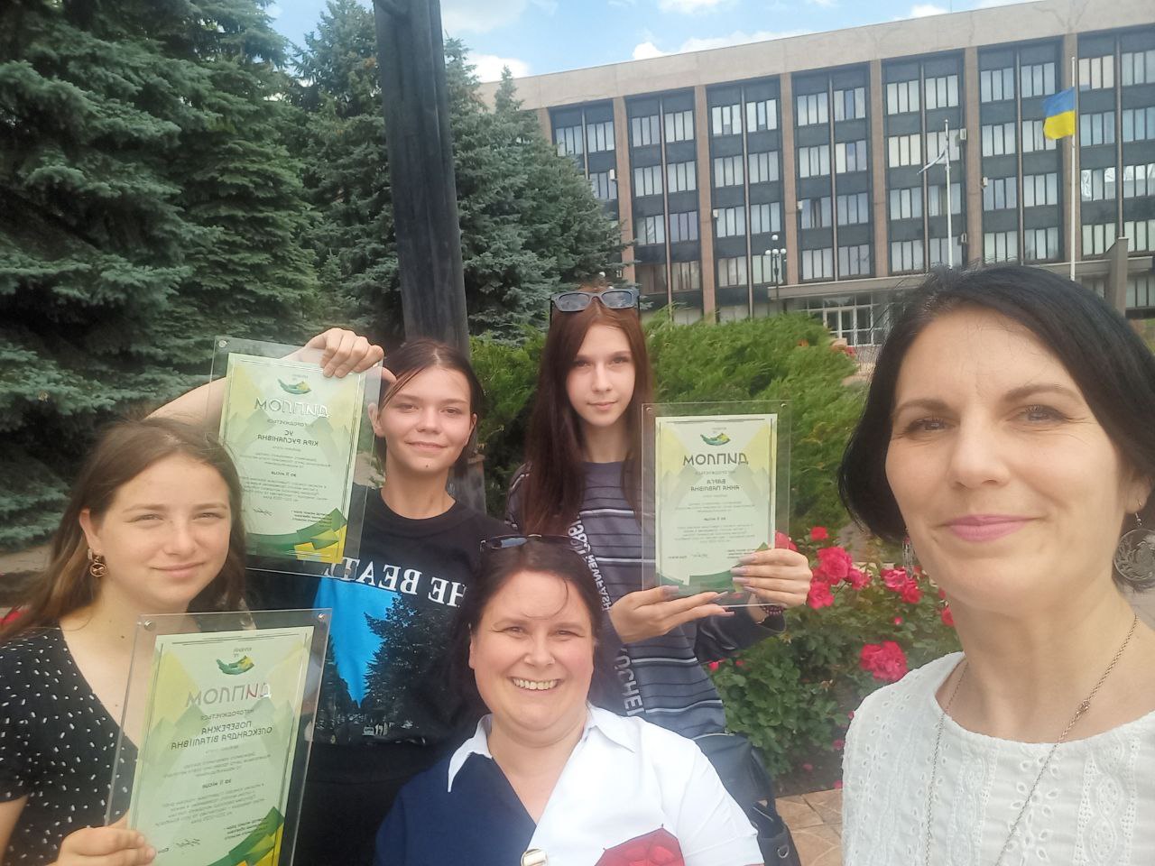 Здобувачі освіти КЦПОММ посіли друге місце у міському конкурсі студентських наукових робіт з питань екології