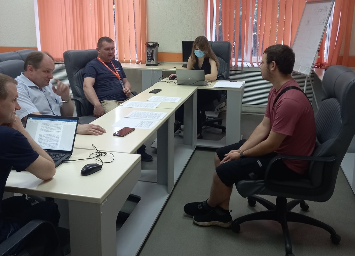 Здобувачі освіти ДНЗ «КЦПОММ» успішно склали єдиний екзаменаційний іспит з проєктом підприємства "АрселорМіттал Кривий Ріг" «Нова фабрика - 2»