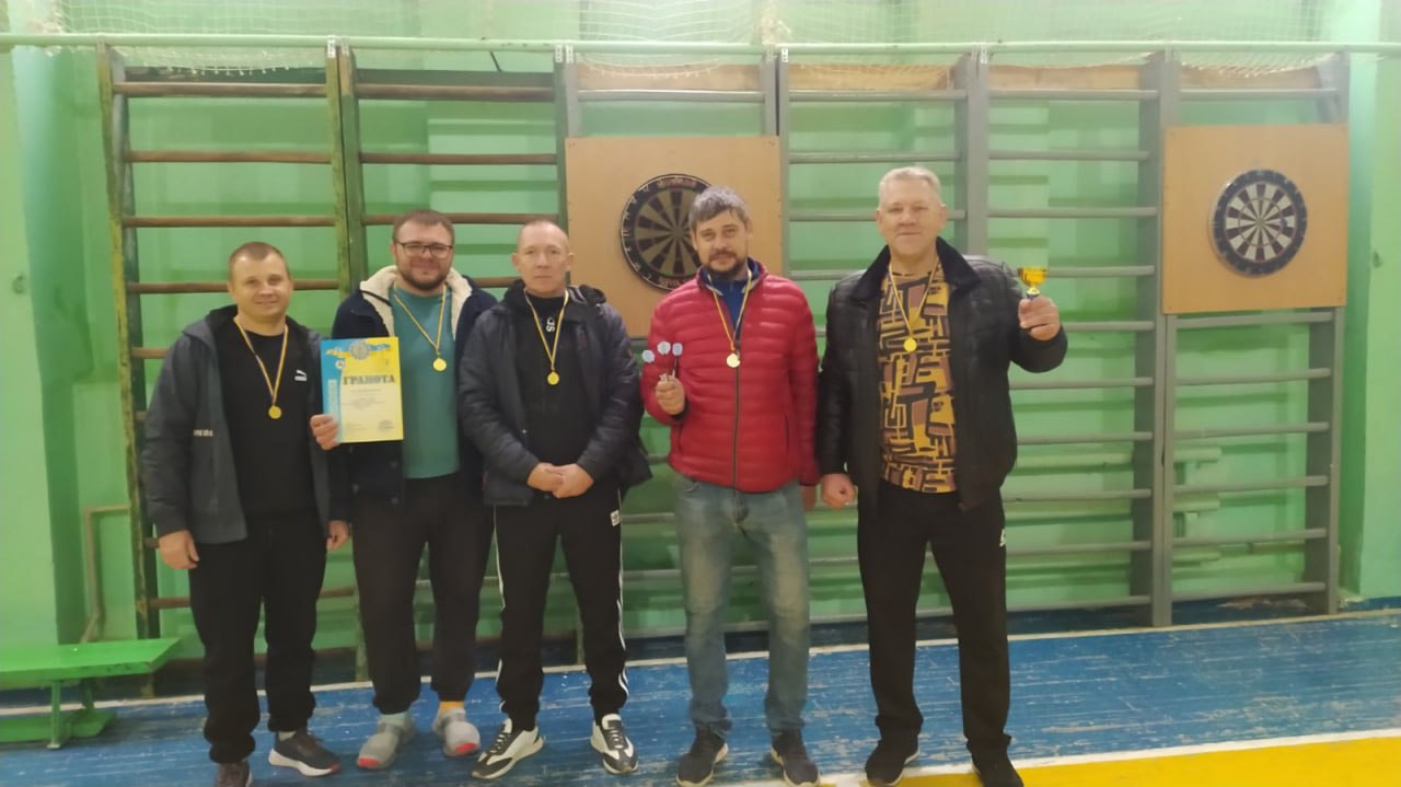 Наші найкращі! Впевнена перемога команди КЦПОММ у міських змаганнях з дартсу