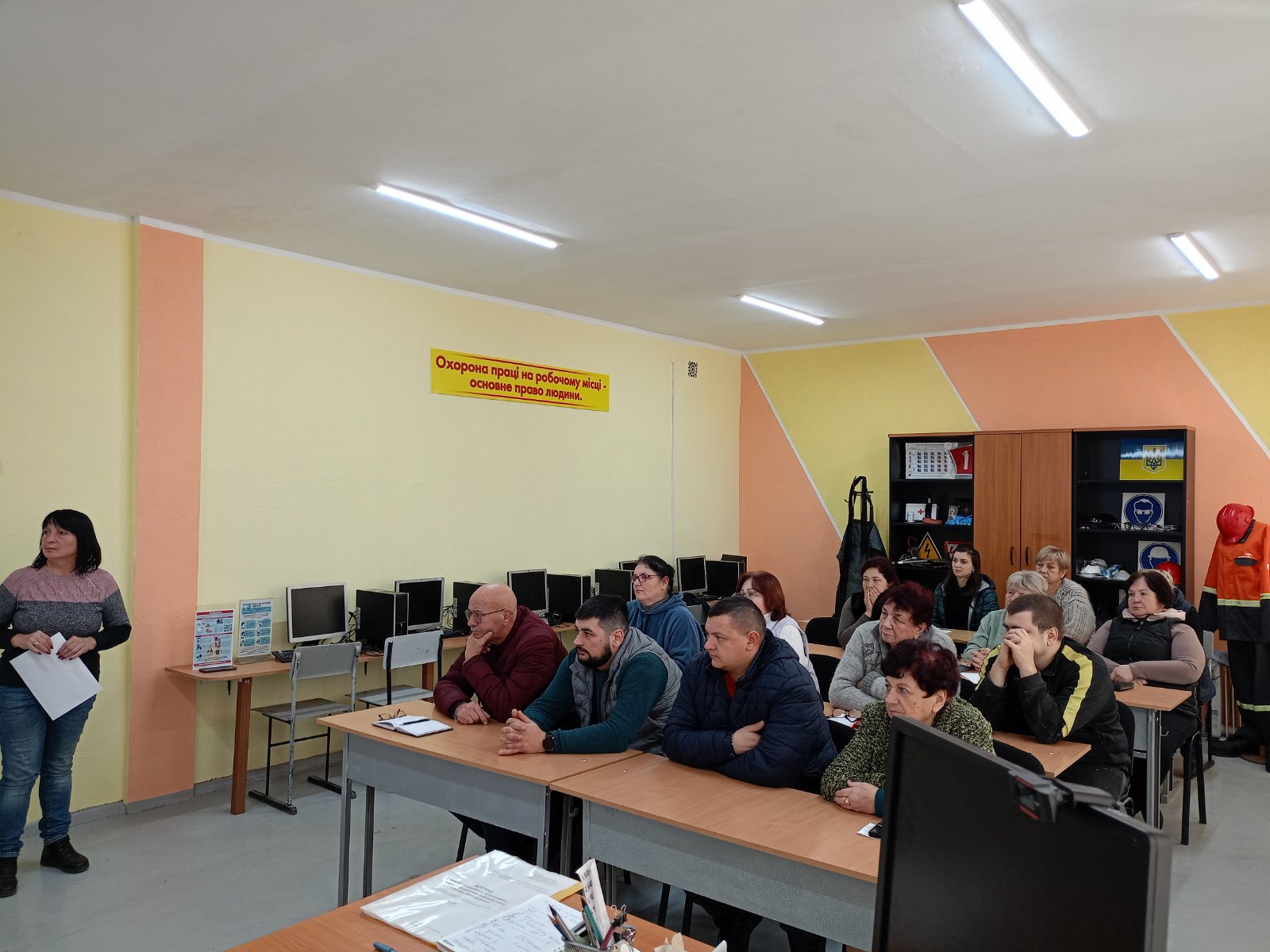 У КЦПОММ відбулося перше заняття з охорони праці для працівників