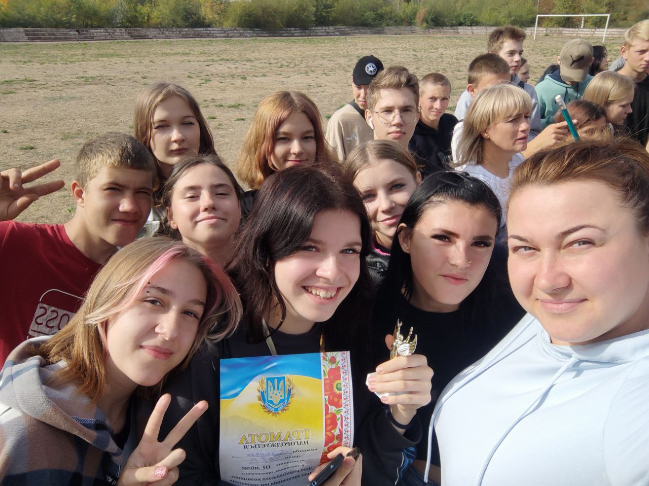 Спортивне свято до Дня працівника освіти у КЦПОММ