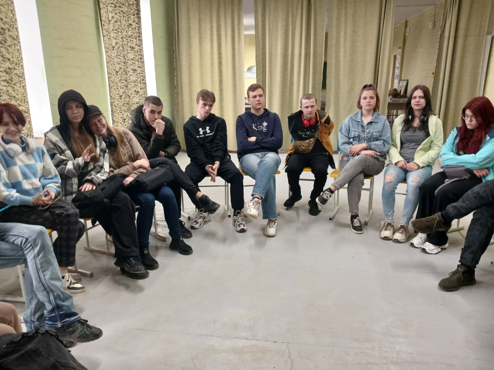 Друге засідання молодіжного бізнес-клубу "ПОСЕРЕДНИКИ": підприємницька етика в дії