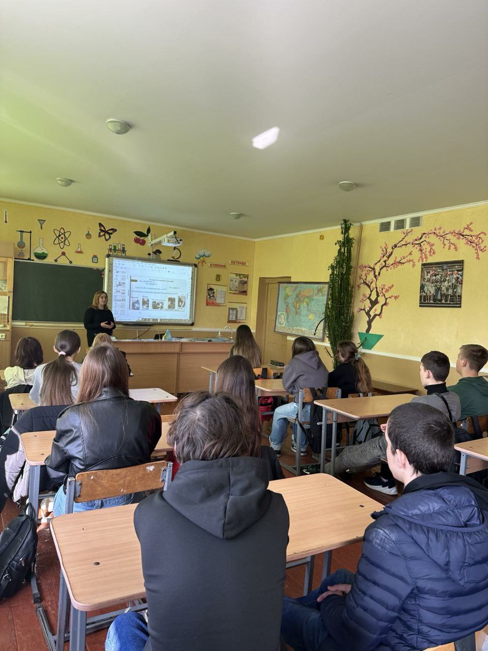 photo 2025 04 02 12 15 21