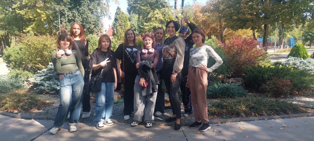 Екологічна екскурсія: здобувачі освіти досліджували парк «Ювілейний»