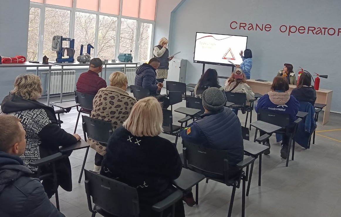 У КЦПОММ відбулася вікторина з пожежної безпеки «Стоп пожежі — Stop Fire» для майстрів виробничого навчання