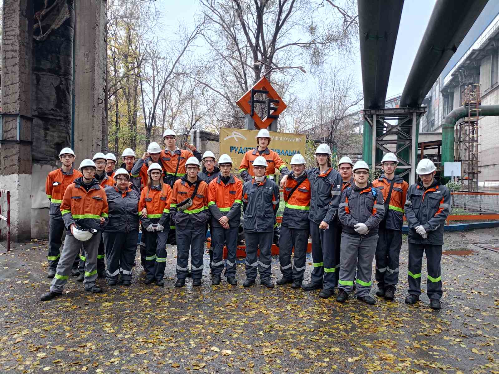 Студенти КЦПОММ відвідали промислові гіганти Кривбасу у межах проєкту «Фабрика 4.0»